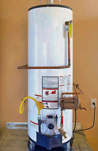 https://mirrabookahotwater.com.au/uploads/2025/06/gas-hot-water-system-32424.jpg