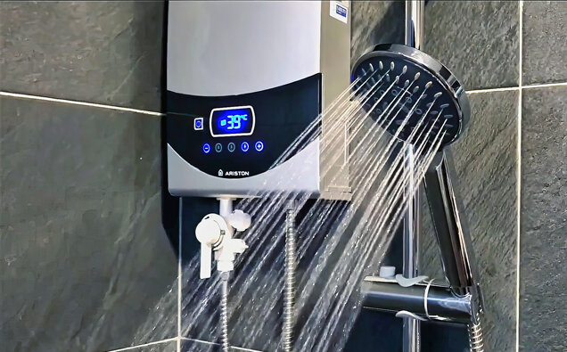 https://mirrabookahotwater.com.au/uploads/2025/06/thermostatic-water-systems-29331.jpg